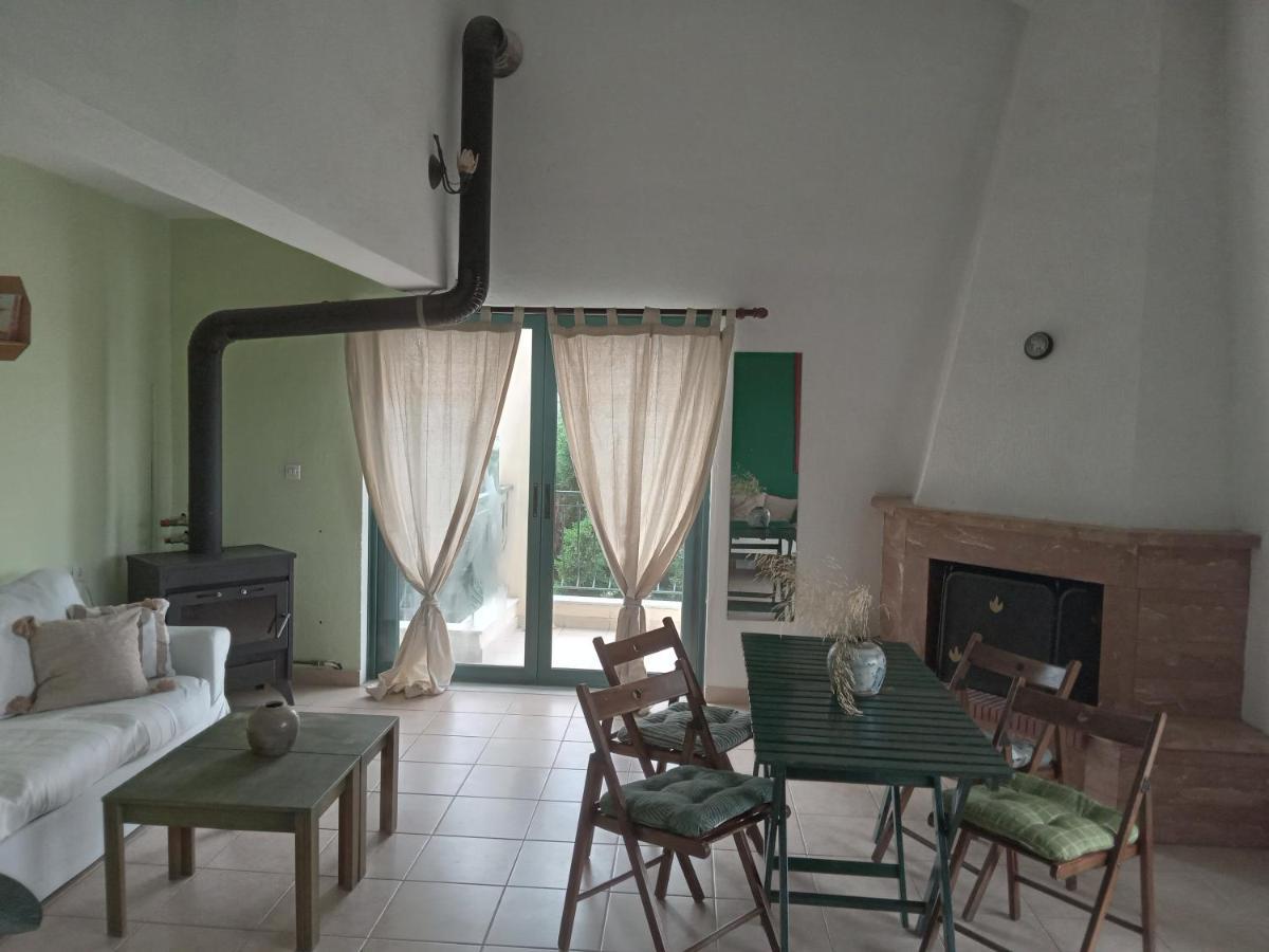 The White Rabbit Guesthouse Eco-Lodge "Cosy Apartment" Psakoudia Exterior foto